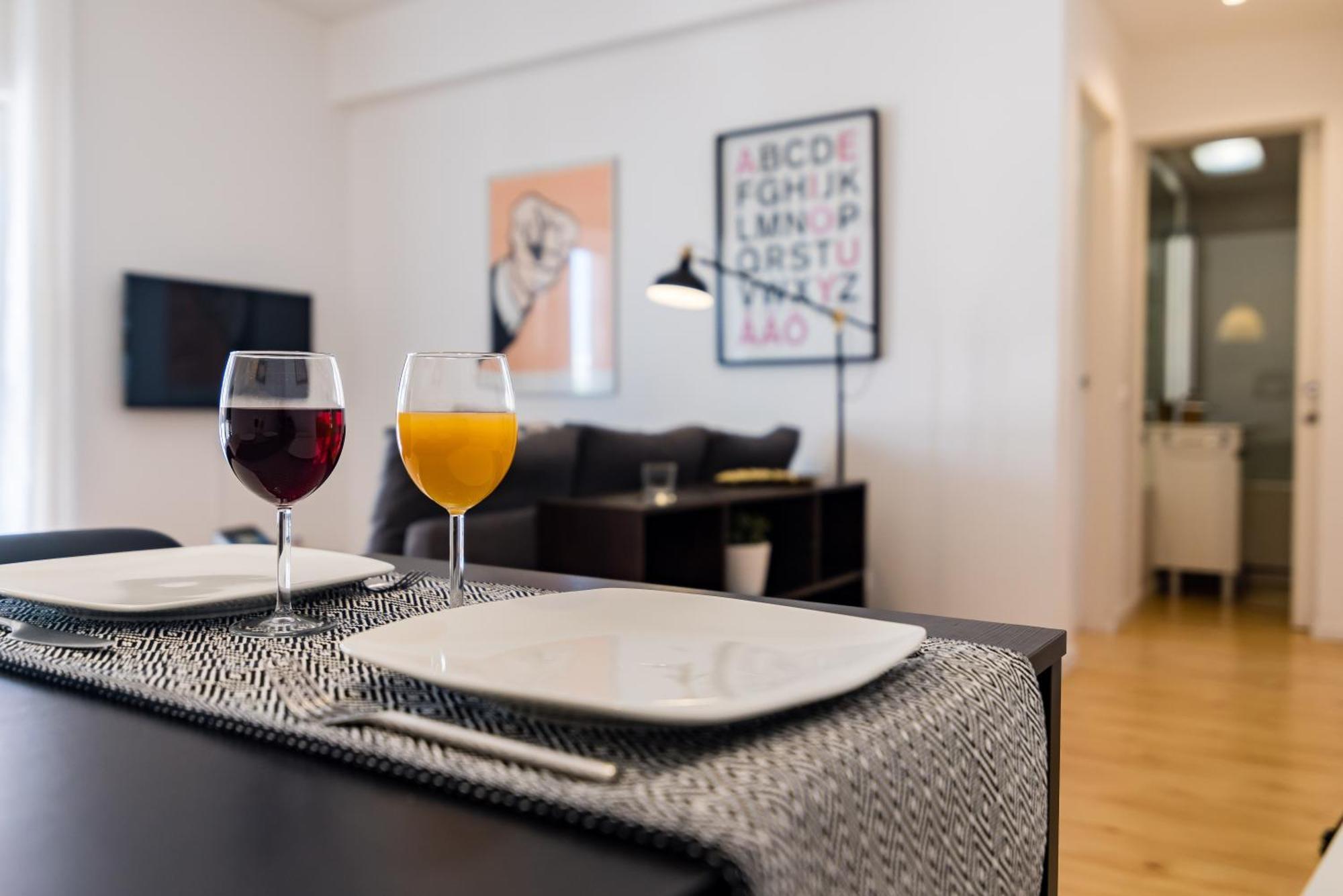 Go Native Lisbon - Principe Real Apartment Екстериор снимка