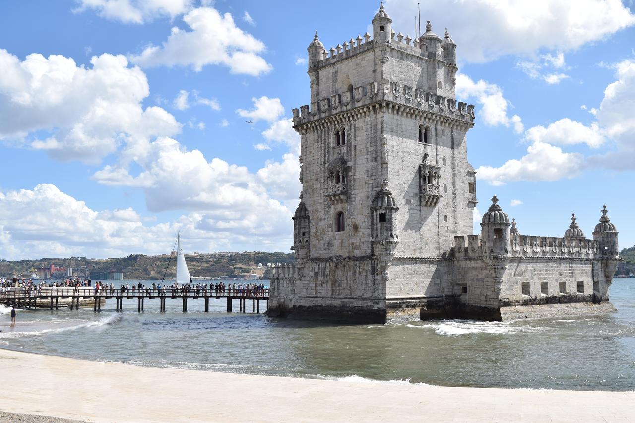 Go Native Lisbon - Principe Real Apartment Екстериор снимка