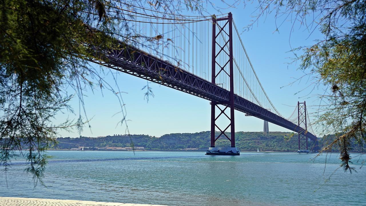 Go Native Lisbon - Principe Real Apartment Екстериор снимка